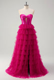 Princesa fucsia Strapless Cut Out Vestidos de Fiesta Largos de Tul Escalonado