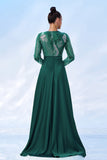 Vestido formal estampado de lentejuelas verdes con mangas largas