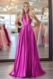 Elegante vestido de fiesta largo plisado con cuello en V fucsia y cuello halter en V