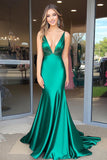 Elegante vestido de fiesta largo de satén con escote en V verde sirena profundo