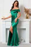 Vestido de fiesta plisado de sirena verde oscuro con hombros descubiertos