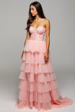 Vestido de fiesta sin tirantes de tul escalonado Blush A Line