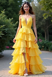 Amarillo A Line Spaghetti Straps Vestido de Fiesta con Volantes Largos con Abertura