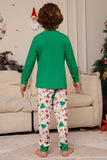 Verde conjunto de pijama familiar a juego navideño con estampado de Papá Noel.