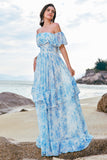 Vestido de dama de honor boho floral blanco azul con volantes