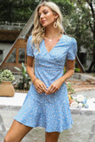 Vestido casual con estampado floral azul