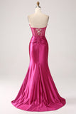 Vestido de fiesta de satén largo con corsé plisado de sirena fucsia con abertura