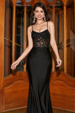 Vestido de fiesta de corsé negro con tirantes de espagueti de sirena con apliques