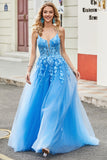 Precioso vestido de fiesta largo azul con tirantes de espagueti de una línea con apliques